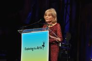 Barbara Walters (Image via Getty)